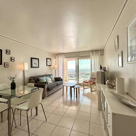 Apartment T2 Traversant Face A La Avec Terrasse Et Garage A Pornichet, Proche Casino - Fr-1-245-180 Pornichet