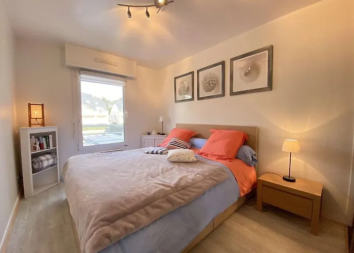 T2 Traversant Face A La Avec Terrasse Et Garage A Pornichet, Proche Casino - Fr-1-245-180 Apartment *